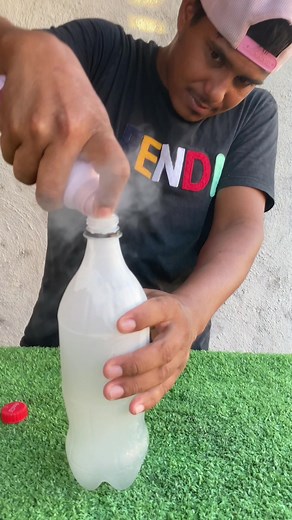 Exciting Foam Experiment with a Plastic Bottle