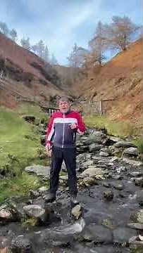 Features of the Upper Part of a River profile - V-Shaped valleys & Interlocking Spurs