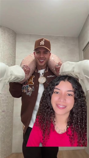 D Pantoja woke up César Pantoja and asked him why he didn't directly tell him about being handcuffed, instead making him find out from a gossip blogger.#Pantoja Gossip #TikTok Awards # Hot Gossip