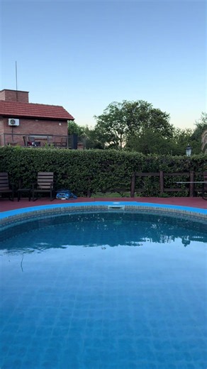 Parte 2 de recuperación del agua equilibrando su PH. Así logramos una claridad total de la pileta. ✅ #pileta #limpieza #mantenimiento #merlo #ph