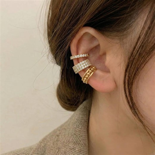 Gold Ear Cuff Set by Zylorra • Minimalist Helix Earring Stack • No Piercing Clip on Earrings • Birthday Gift for Her - Etsy UK