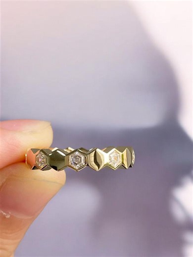 Hexagon Diamond Band, Honeycomb Ring, Geometric Gold Ring, Unique Dainty Diamond Band, Modern Stacking Ring for Women, Everyday Jewelry Gift - Etsy