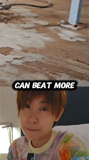 Bee wings are not rigid; they are flexible and can rotate. They move their wings in a figure-eight pattern, which creates lift and thrust. This motion also generates vortices that help to keep them aloft. They beat their wings incredibly fast, around 200 times per second. This high frequency helps generate enough lift to support their bodies, which are relatively heavy compared to their wing size. #scienece #bee #flight #physics | vt.physics