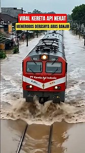 Kereta panjang nekat #shortvideo #keretaapi #shortsfeed #train #hiburan