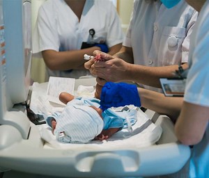 Understanding Maternal Risks: The Impact of Caesarean Sections and Premature Births on Maternal Health – Archyde