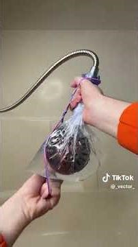Vinegar shower cleaning (REUPLOAD)
