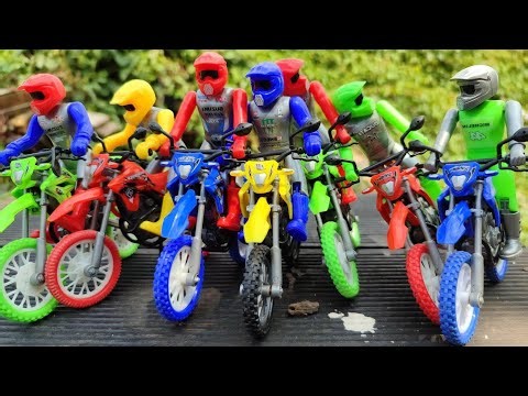 Motocross Super Track Practice, Team CRF250 vs Team YZ250 International Edition