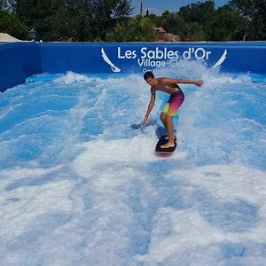 Pour toutes réservations Village Club les Sables d'Or l'accès au parc aquatique partenaire La Baie des Pirates est GRATUIT !!! | Camping les Sables d'Or