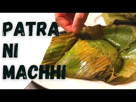 Patrani Macchi recipe - The famous Parsi fish in coriander coconut chutney steamed in banana leaf