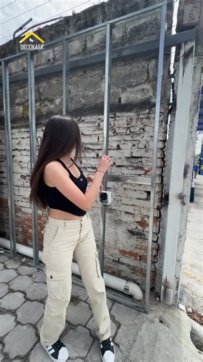 🏡 Tener una fachada espectacular ya no es una opción… es una necesidad. Con los Paneles Ranurados para Exterior WPC de Decokasa transforma cualquier fachada en un espacio moderno, elegante y duradero. ✔ Alta resistencia al sol, lluvia y clima extremo ✔ Instalación rápida y sin complicaciones ✔ 5 modelos disponibles en stock 📲 Escríbenos y asegura tu panel antes que se agoten. #Decokasa #PanelExterior #FachadasModernas #WPC #TransformaTuEspacio #RemodelacionFachadas #DIYDecoración #ExterioresPr