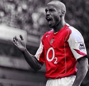 亨利21年生涯夺19冠狂轰411球 法国史上第1射手王