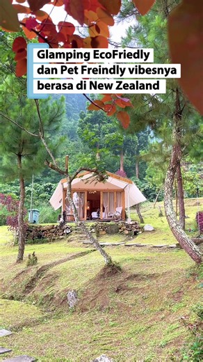 Glamping EcoFriendly..!!! Vibesnya berasa di New Zealand .. free main ke curug Kembar dan api unggun , booking langsung dr video ini , klik tag lakosinya sekarnag.. #forestgardenbatulayang #glampingbogor #glampingaesthetic #curugkembarbatulayang #curugbatulayang