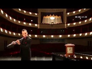 World's Fastest Flute Player