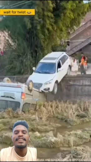 गाड़ी पलटा दिया..! 🤣😊 mini wood toy-wood working art skill wood / hand craft #shorts​