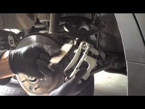 Infiniti G 25 35 37 Brake Replacement