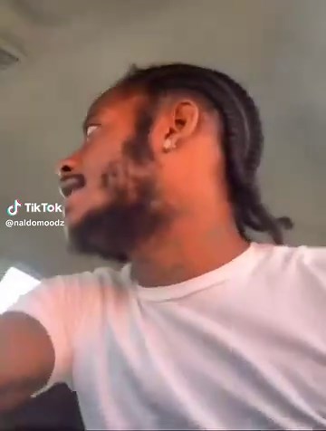 Engaging Mood Dance Videos Featuring Skillibeng