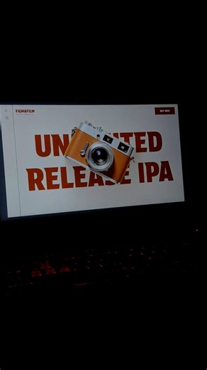 Smooth Parallax Scroll Animation in Figma