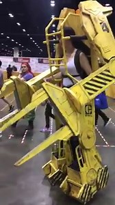 Awesome cosplay from Aliens by Allison Chase Makeup Go to her page to check out more! | You Don't Care About Art