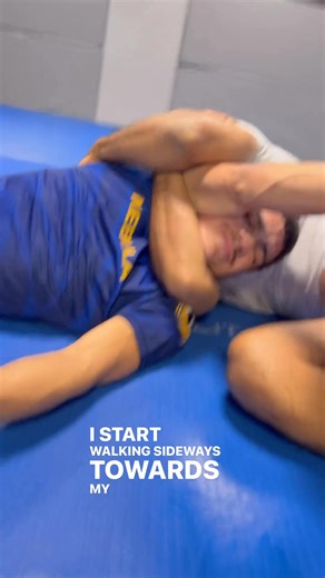 7.2K views · 155 reactions |  Anaconda from Front Headlock  From control to choke in seconds — the power of the anaconda is all about timing and squeeze  Watch step by step how to trap, roll, and finish clean. #AnacondaChoke #BJJ #JiuJitsu #Submission #NoGi #Gi #Grappling #HeadlockSeries #BrazilianJiuJitsu #BJJTechnique #BJJTraining #GFTeam #DeividDias_BJJ #OSS #BJJMoves #FightIQ #BJJForLife #MatPressure | deividdias_bjj | Facebook