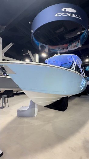 Welcome aboard the @cobiaboats 280 Dual Console The Cobia 280 DC is designed to maximize every trip you take whether fishing, cruising or spending time at the sandbar. DM us to learn more about a specific Cobia model! #marineconnection #cobiaboats #centerconsole | Marine Connection Boat Sales