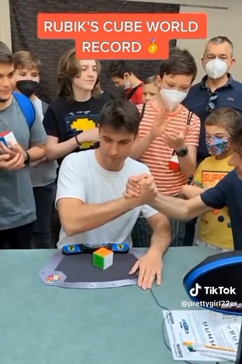 Fastest Rubik's Cube Solve Record Attempt