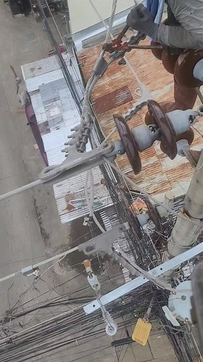 13K views · 285 reactions | #primary loop tapping#13.8kv line | life of line | Facebook