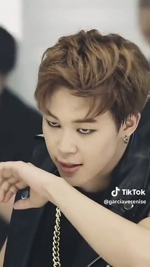 Danger BTS 🖤🤍 - Explosive Performance by BTS