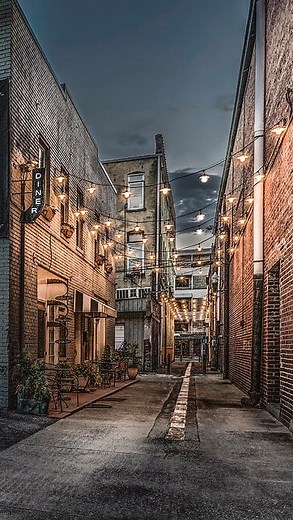 1.5K views · 71 reactions | Incoming! Downtown Bristol’s Annual...