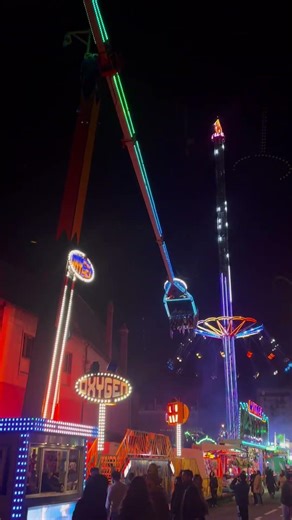 #fêteforaine #funfair #ride #ride #fairground