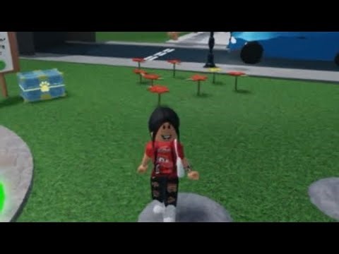 Playing laundry simulator and trying to get 100k