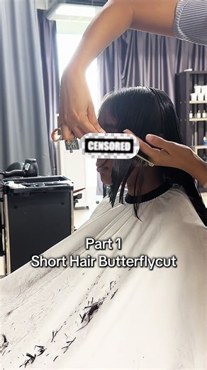 Short Hair Butterfly Cut Tutorial - Part 1