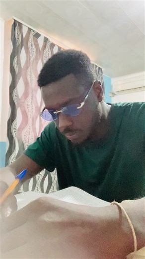 IOU IOU (@iouiou38)’s videos with original sound - IOU IOU