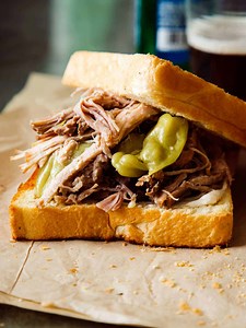 Slow Cooker Pickled Pulled Pork Sandwiches | Spoon Fork Bacon