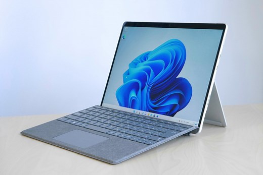 「Surface Pro 8」実機レビュー。これ1台で何でもできる！新デザイン2 in 1 PC！