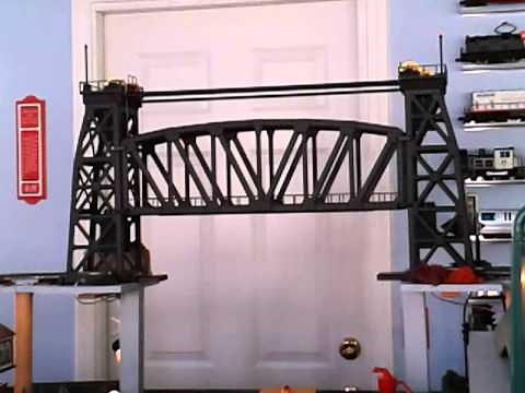 Lionel # 213 / 14167 Operating Lift Bridge