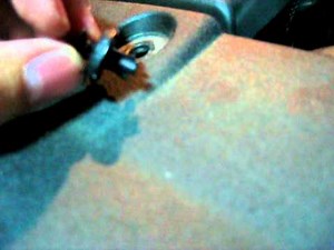 Lexus IS350 Install Engine Cover Rivets