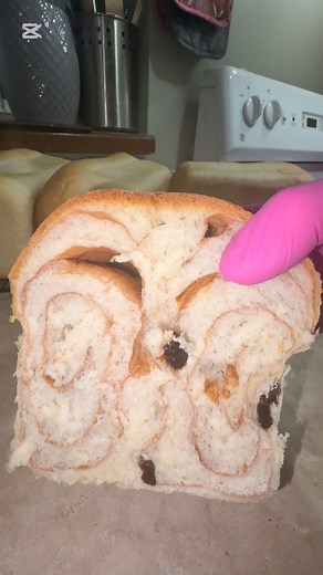 2.5K views · 21 reactions | Bread cutting ASMR for 3 seconds | Sweet Treats by Syd | Facebook