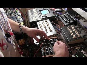 Acid Doepfer (Yamaha QY700, Dark Energy, E-MU Orbit, Vermona Retroverb)