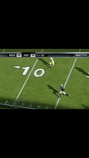 2008 Purdue with a Game-Winning Hook & Ladder