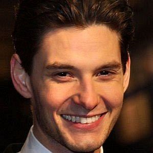 Ben Barnes Girlfriend 2026: Dating History & Exes - CelebsCouples