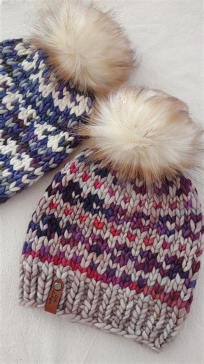 Do you like colorwork knitting or want to give it a try? The Bold Coast Beanie & Cowl patterns are simple and fun options. They are also a good way to use up leftover yarn! . Which colorwork/Fair Isle/stranded knitting patterns have you been enjoying lately? . Comment 'Coast' if you want pattern info 🌊 | Little Larkspur Designs