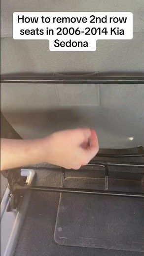 How to remove the 2nd row seats in a 2006-2014 Kia Sedona/hyundai entourage #car #tutorial #minivan