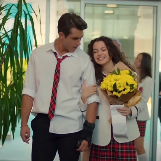 Asiye, Doruk, and First Love: A Tale of Unforgettable Romance