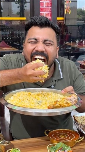 Zafrani MURG BIRYANI ka khatma kar diya😍BIRYANI LOVER😱🔥 #shorts #biryani #eating