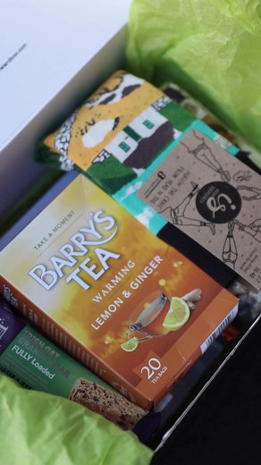 𝑪𝒐𝒎𝒆 𝒂𝒍𝒐𝒏𝒈 𝒂𝒏𝒅 𝒅𝒓𝒆𝒂𝒎 𝒊𝒏 𝑰𝒓𝒆𝒍𝒂𝒏𝒅. MyIrelandBox is a monthly delivery of Irish made homeware, jewellery, stationary, artisan food and lots more. ☘️ Your first MyIrelandBox will include a 𝑭𝑹𝑬𝑬 𝒑𝒊𝒆𝒄𝒆 𝒐𝒇 𝑰𝒓𝒊𝒔𝒉 𝒉𝒂𝒏𝒅𝒎𝒂𝒅𝒆 𝒋𝒆𝒘𝒆𝒍𝒍𝒆𝒓𝒚 worth over $70 🎁 💚 - Limited to new regular 3 month subscribers (non-gift) "We love to bring you an experience within our curations and of course via my booklet. To transport you somewhere is what I wish to achieve.