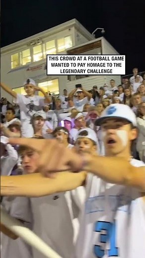 Throwback to 2016... The mannequin challenge 😲 🎥: TikTok / skyviewexec