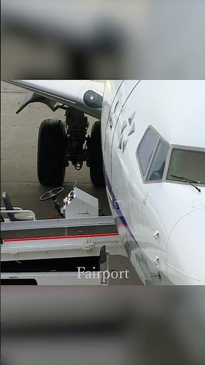 何とも効率がいい移動の仕方！作業場所への向かう人たち #飛行機動画 #b737