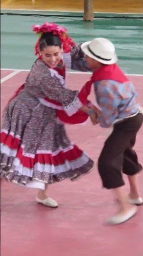 ✨ Little Dancers: Colombian Folk Dance at Its Best 🇨🇴 ✨