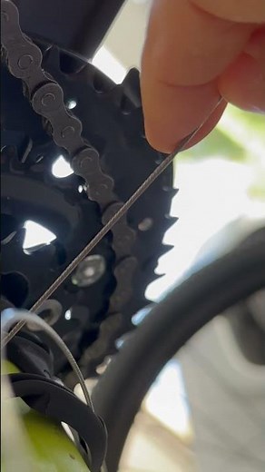 Cable Connection Detail Shimano Altus Front Derailleur #bicyclerepair #shimano