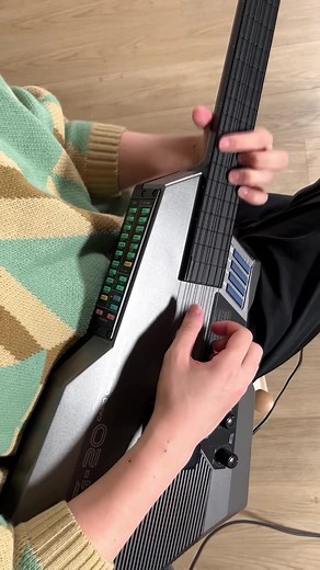 Vocaloid Guitar Performance by Ichika Nito - Guitarist Tok